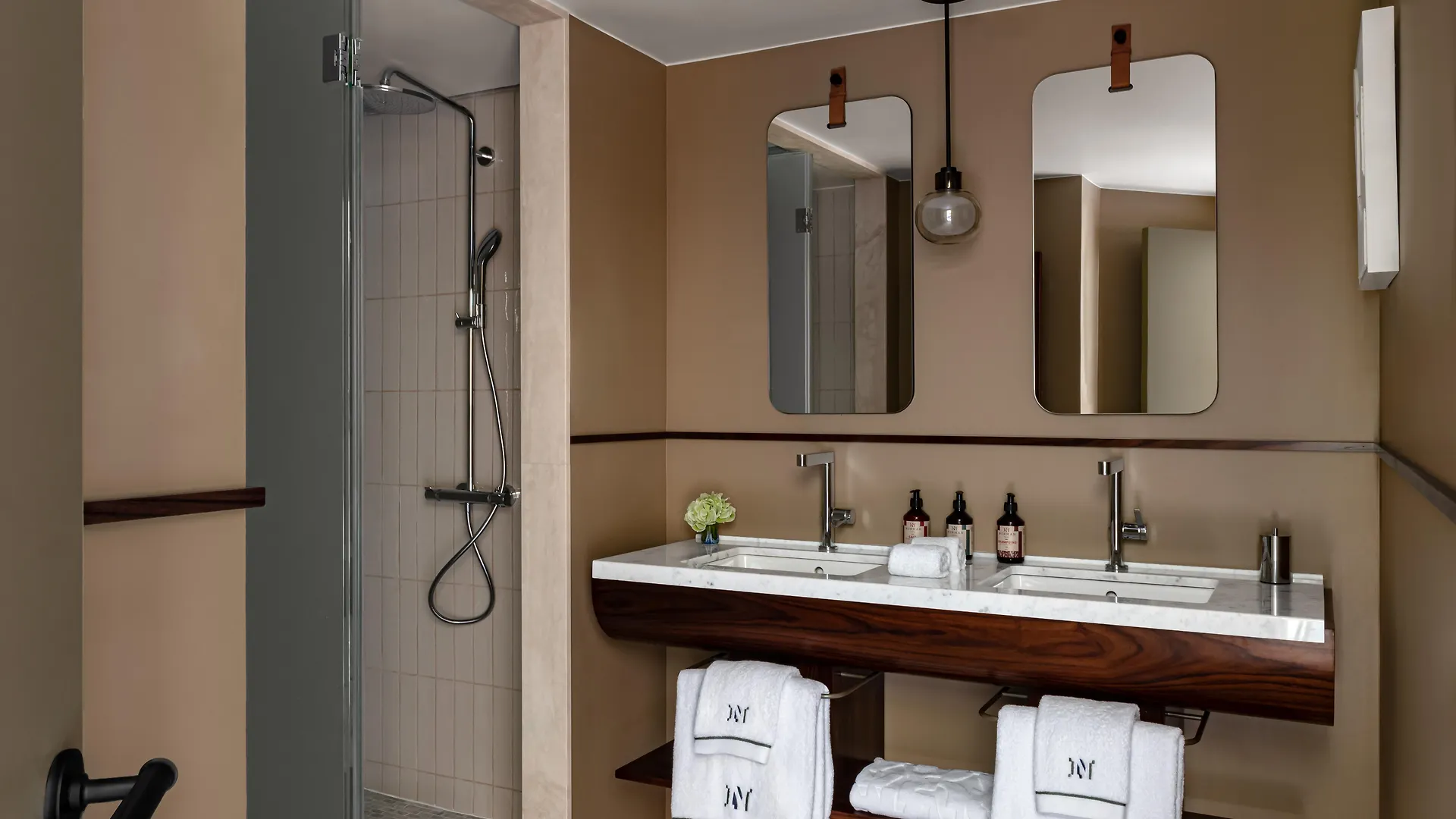 Norman Hotel & Spa Paris 5*,